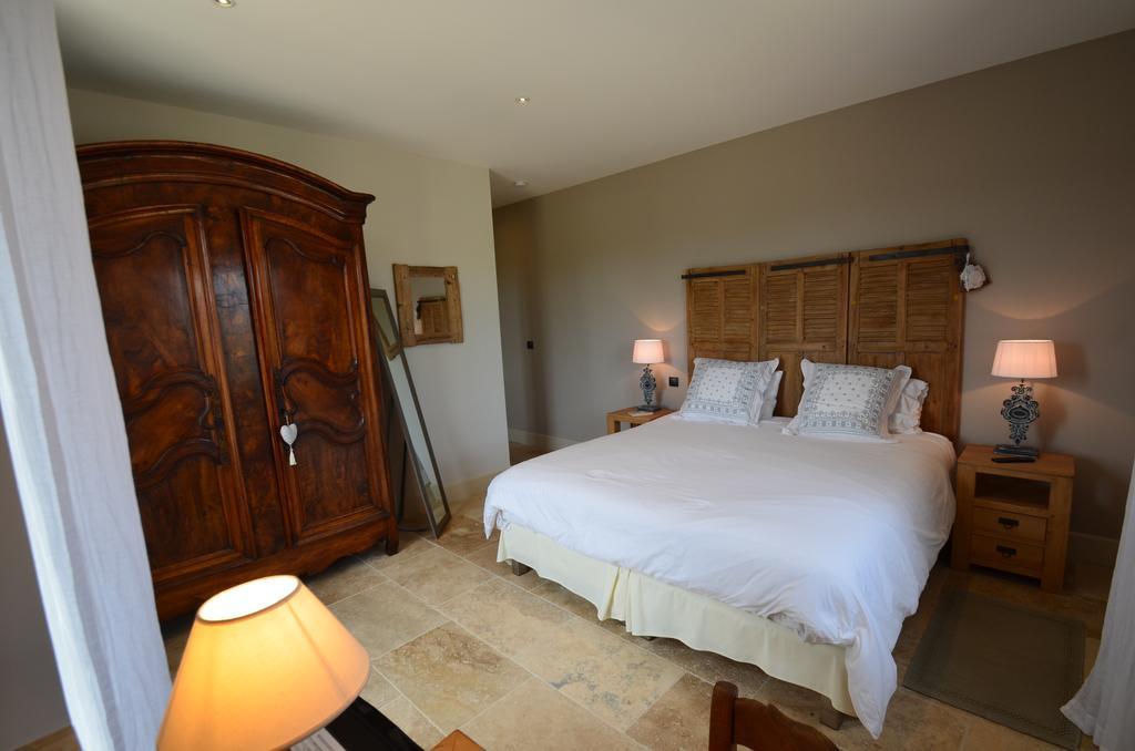 Bastide Saint Maurin Bed & Breakfast Ansouis Екстериор снимка